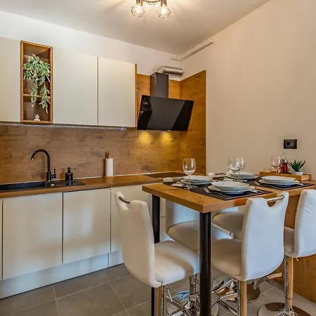 Apartamento Jelena Apt. *