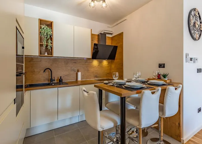 Apartman Jelena Apt. *