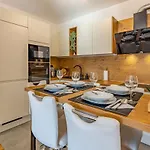 Jelena Apt. Lejlighed *