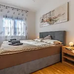 Lejlighed Jelena Apt.