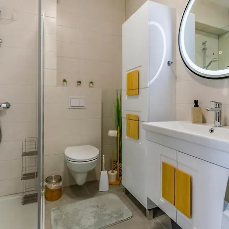 Jelena Apt. 公寓 *